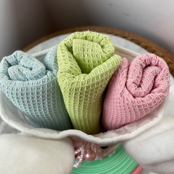 Plush Bunny Towel Holder - Picture 5 of 8